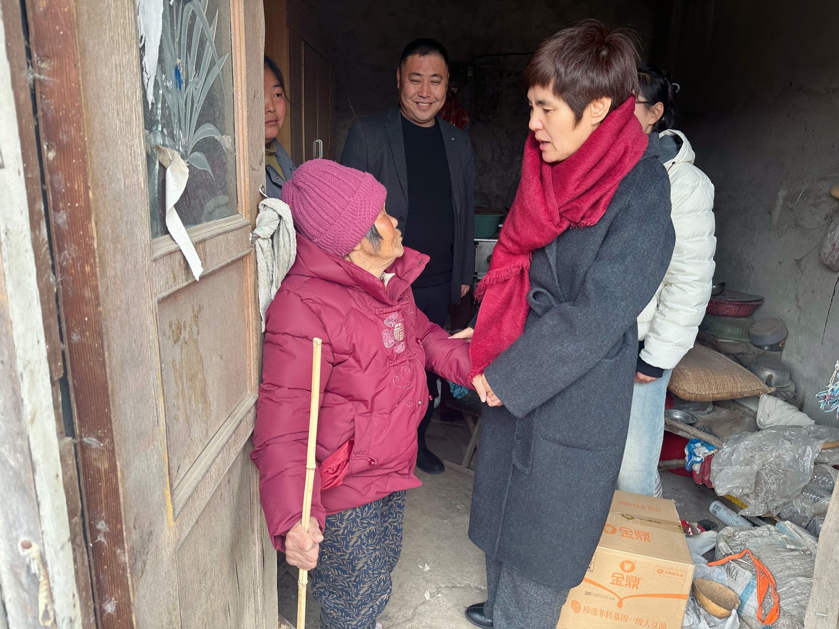 党建暖冬传温情 挂钩帮促惠民生——我校赴邳州市邹庄镇呦山村开展春节慰问活动