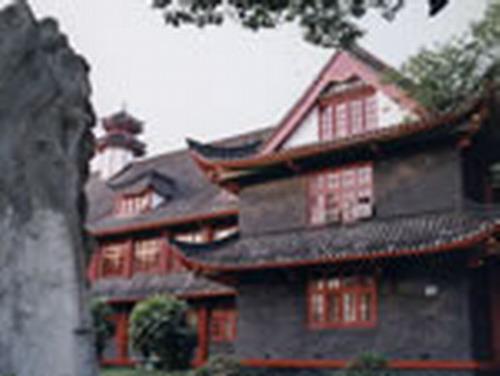 重庆大学人文艺术学院